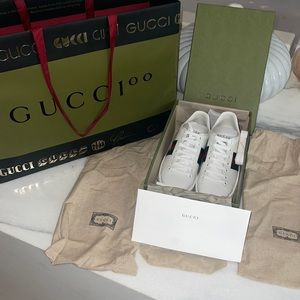 Gucci sneakers brand new size 37.  100% authentic